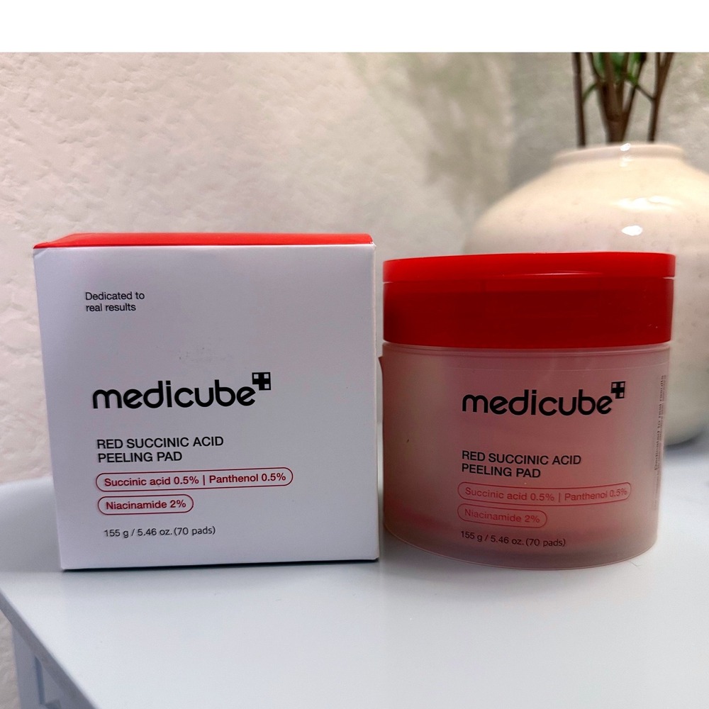 Medicube Red Succinic Acid Peeling Pad 70 Pads 155g 5.46oz New in bx